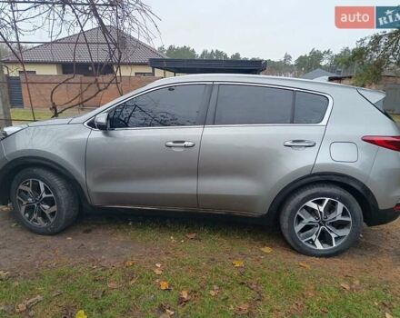 Серый Киа Sportage, объемом двигателя 1.6 л и пробегом 165 тыс. км за 18000 $, фото 4 на Automoto.ua