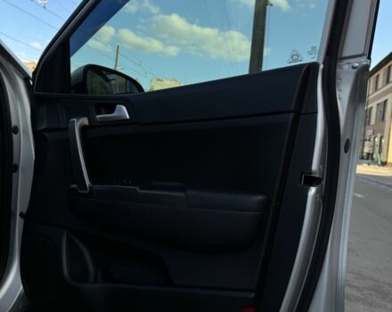 Серый Киа Sportage, объемом двигателя 1.59 л и пробегом 81 тыс. км за 18300 $, фото 7 на Automoto.ua