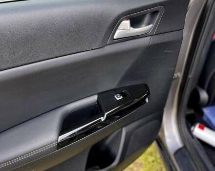 Серый Киа Sportage, объемом двигателя 2.36 л и пробегом 114 тыс. км за 16999 $, фото 32 на Automoto.ua