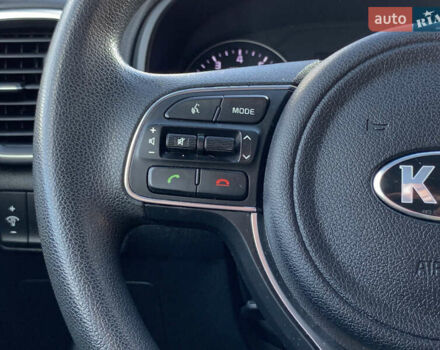 Сірий Кіа Sportage, об'ємом двигуна 2.4 л та пробігом 98 тис. км за 16455 $, фото 40 на Automoto.ua