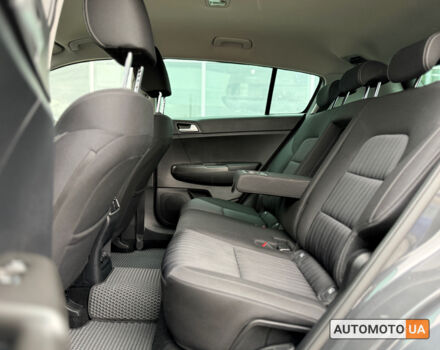 Серый Киа Sportage, объемом двигателя 1.6 л и пробегом 156 тыс. км за 17200 $, фото 27 на Automoto.ua