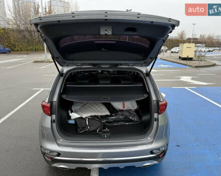 Серый Киа Sportage, объемом двигателя 2 л и пробегом 83 тыс. км за 23500 $, фото 21 на Automoto.ua