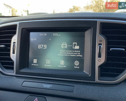 Сірий Кіа Sportage, об'ємом двигуна 2.4 л та пробігом 98 тис. км за 16455 $, фото 37 на Automoto.ua