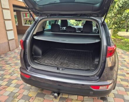 Серый Киа Sportage, объемом двигателя 1.7 л и пробегом 89 тыс. км за 17803 $, фото 2 на Automoto.ua