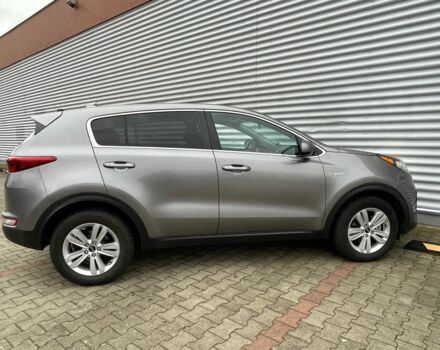 Киа Sportage 2018 в Киеве на Automoto.ua Серый Киа Sportage, объемом двигателя 2.4 л и пробегом 89 тыс. км за 11300 $, фото 1 на Automoto.ua