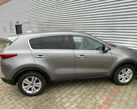 Киа Sportage 2018 в Киеве на Automoto.ua Серый Киа Sportage, объемом двигателя 2.4 л и пробегом 89 тыс. км за 11300 $, фото 13 на Automoto.ua