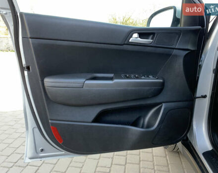 Сірий Кіа Sportage, об'ємом двигуна 2.4 л та пробігом 98 тис. км за 16455 $, фото 21 на Automoto.ua