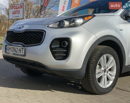 Сірий Кіа Sportage, об'ємом двигуна 2.4 л та пробігом 98 тис. км за 16455 $, фото 9 на Automoto.ua
