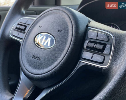 Сірий Кіа Sportage, об'ємом двигуна 2.4 л та пробігом 98 тис. км за 16455 $, фото 38 на Automoto.ua