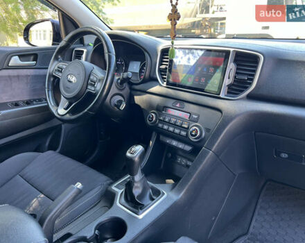 Серый Киа Sportage, объемом двигателя 1.69 л и пробегом 103 тыс. км за 17000 $, фото 66 на Automoto.ua
