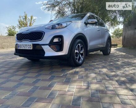 Сірий Кіа Sportage, об'ємом двигуна 1.59 л та пробігом 67 тис. км за 19299 $, фото 5 на Automoto.ua