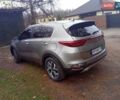 Серый Киа Sportage, объемом двигателя 1.6 л и пробегом 165 тыс. км за 18000 $, фото 6 на Automoto.ua
