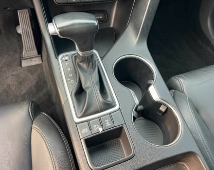 Серый Киа Sportage, объемом двигателя 2.4 л и пробегом 45 тыс. км за 8000 $, фото 9 на Automoto.ua