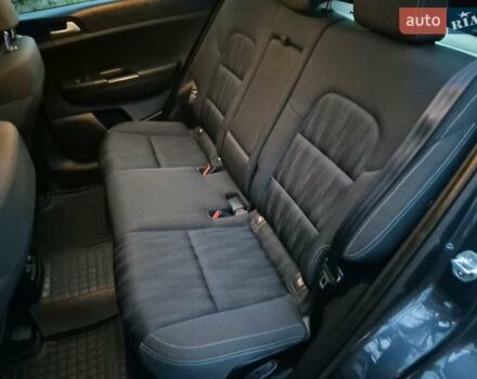 Серый Киа Sportage, объемом двигателя 1.69 л и пробегом 89 тыс. км за 17800 $, фото 14 на Automoto.ua