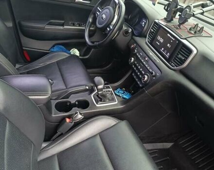 Серый Киа Sportage, объемом двигателя 1.6 л и пробегом 165 тыс. км за 18000 $, фото 7 на Automoto.ua