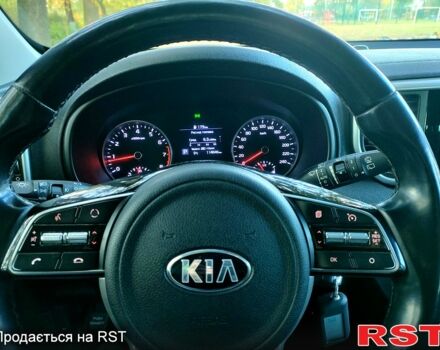 Киа Sportage 2018 в Сумах на Automoto.ua Серый Киа Sportage, объемом двигателя 1.6 л и пробегом 100 тыс. км за 16350 $, фото 10 на Automoto.ua