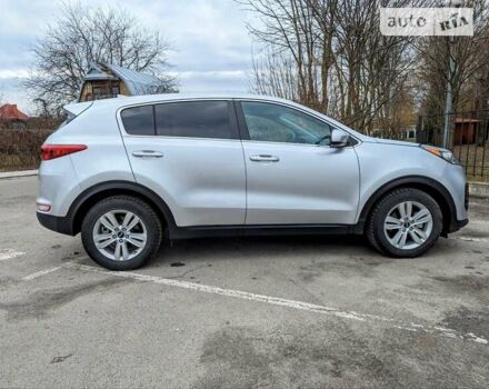 Сірий Кіа Sportage, об'ємом двигуна 2.36 л та пробігом 46 тис. км за 16500 $, фото 10 на Automoto.ua