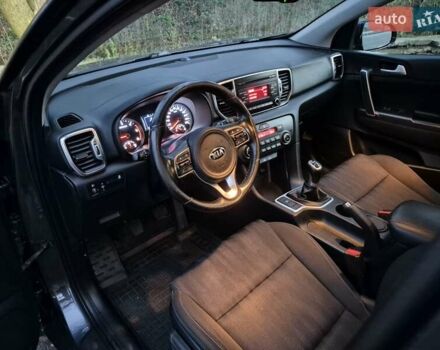 Серый Киа Sportage, объемом двигателя 1.69 л и пробегом 89 тыс. км за 17800 $, фото 12 на Automoto.ua