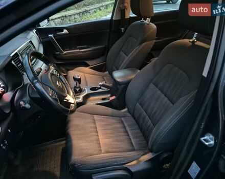 Серый Киа Sportage, объемом двигателя 1.69 л и пробегом 89 тыс. км за 17800 $, фото 11 на Automoto.ua