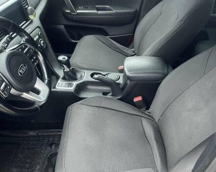 Сірий Кіа Sportage, об'ємом двигуна 1.59 л та пробігом 65 тис. км за 16300 $, фото 6 на Automoto.ua