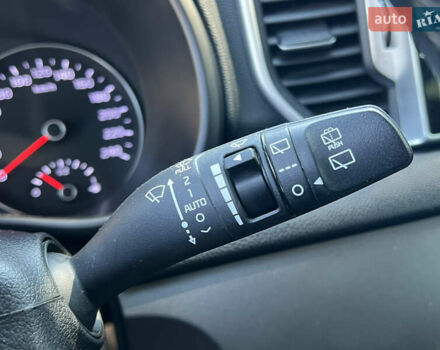 Серый Киа Sportage, объемом двигателя 1.69 л и пробегом 103 тыс. км за 17000 $, фото 79 на Automoto.ua