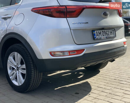 Сірий Кіа Sportage, об'ємом двигуна 2.4 л та пробігом 98 тис. км за 16455 $, фото 17 на Automoto.ua
