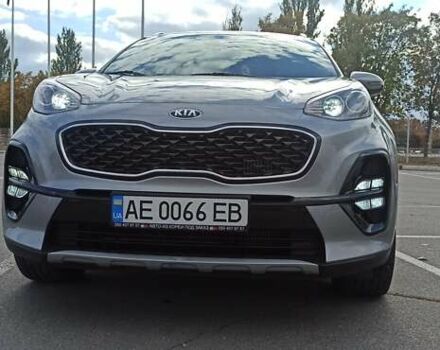 Кіа Sportage 2018 у Дніпро (Дніпропетровську) на Automoto.ua Сірий Кіа Sportage, об'ємом двигуна 2 л та пробігом 145 тис. км за 21500 $, фото 5 на Automoto.ua