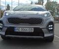 Кіа Sportage 2018 у Дніпро (Дніпропетровську) на Automoto.ua Сірий Кіа Sportage, об'ємом двигуна 2 л та пробігом 145 тис. км за 21500 $, фото 5 на Automoto.ua