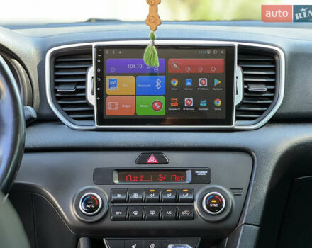 Серый Киа Sportage, объемом двигателя 1.69 л и пробегом 103 тыс. км за 17000 $, фото 46 на Automoto.ua