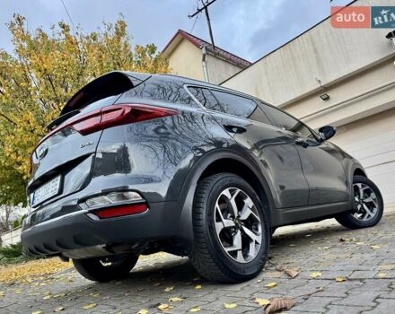 Серый Киа Sportage, объемом двигателя 1.6 л и пробегом 147 тыс. км за 17999 $, фото 4 на Automoto.ua