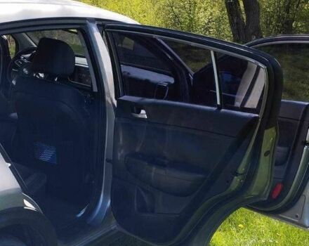 Сірий Кіа Sportage, об'ємом двигуна 1.6 л та пробігом 74 тис. км за 19000 $, фото 6 на Automoto.ua