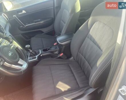 Серый Киа Sportage, объемом двигателя 1.6 л и пробегом 197 тыс. км за 16500 $, фото 10 на Automoto.ua