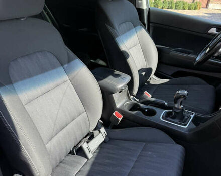 Серый Киа Sportage, объемом двигателя 1.6 л и пробегом 160 тыс. км за 19500 $, фото 4 на Automoto.ua