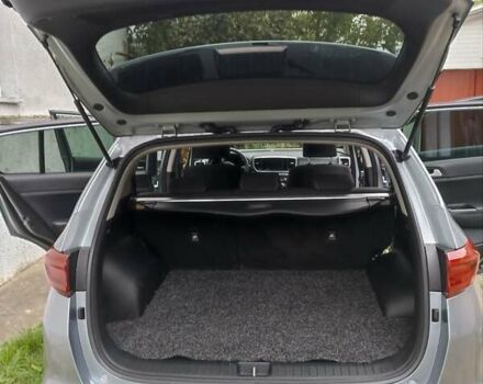 Сірий Кіа Sportage, об'ємом двигуна 1.59 л та пробігом 68 тис. км за 16900 $, фото 20 на Automoto.ua