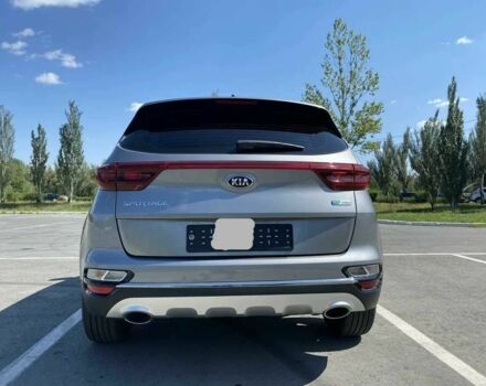 Серый Киа Sportage, объемом двигателя 2 л и пробегом 130 тыс. км за 15000 $, фото 3 на Automoto.ua