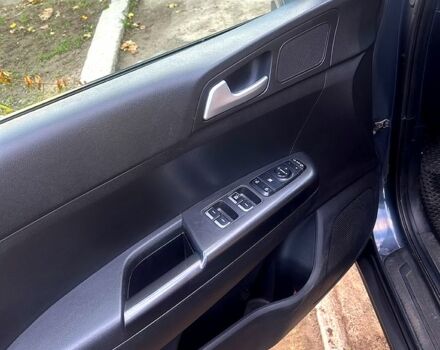 Сірий Кіа Sportage, об'ємом двигуна 1.6 л та пробігом 126 тис. км за 20500 $, фото 6 на Automoto.ua