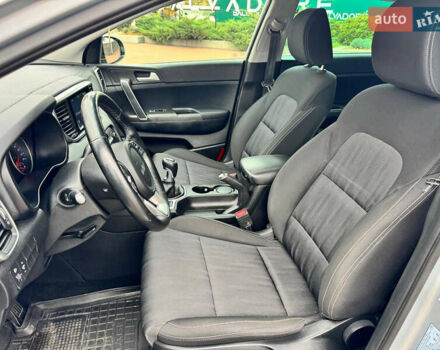 Серый Киа Sportage, объемом двигателя 1.59 л и пробегом 76 тыс. км за 14800 $, фото 6 на Automoto.ua