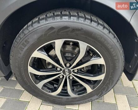 Сірий Кіа Sportage, об'ємом двигуна 1.59 л та пробігом 69 тис. км за 15400 $, фото 18 на Automoto.ua