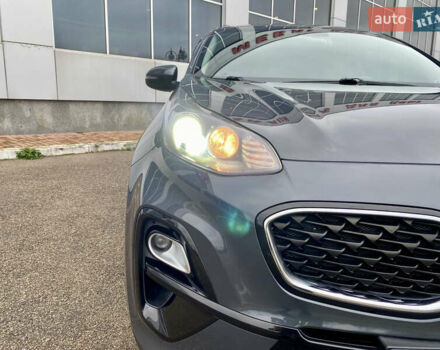 Сірий Кіа Sportage, об'ємом двигуна 1.59 л та пробігом 71 тис. км за 15999 $, фото 10 на Automoto.ua