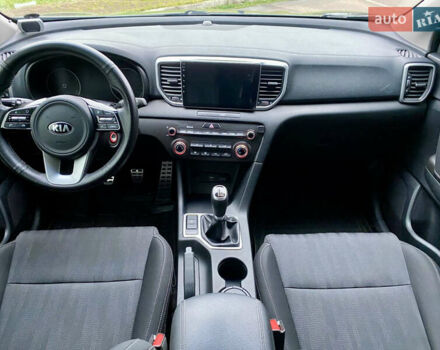 Сірий Кіа Sportage, об'ємом двигуна 1.59 л та пробігом 71 тис. км за 15999 $, фото 37 на Automoto.ua