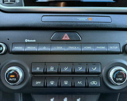 Сірий Кіа Sportage, об'ємом двигуна 1.59 л та пробігом 28 тис. км за 18100 $, фото 32 на Automoto.ua