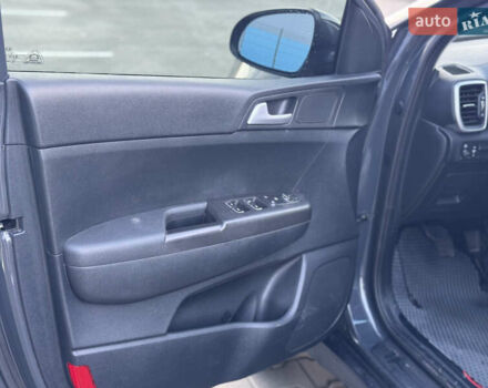 Серый Киа Sportage, объемом двигателя 1.59 л и пробегом 44 тыс. км за 18900 $, фото 10 на Automoto.ua