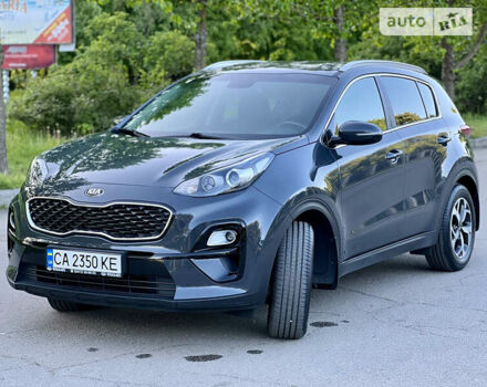 Сірий Кіа Sportage, об'ємом двигуна 1.59 л та пробігом 61 тис. км за 18900 $, фото 8 на Automoto.ua