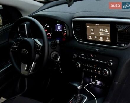Серый Киа Sportage, объемом двигателя 1.6 л и пробегом 147 тыс. км за 17999 $, фото 14 на Automoto.ua