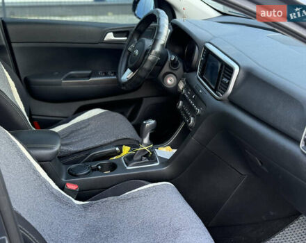 Серый Киа Sportage, объемом двигателя 1.59 л и пробегом 44 тыс. км за 18900 $, фото 18 на Automoto.ua