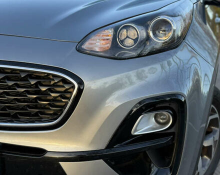 Сірий Кіа Sportage, об'ємом двигуна 1.59 л та пробігом 28 тис. км за 18100 $, фото 21 на Automoto.ua