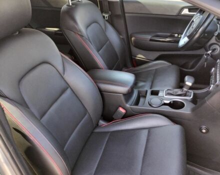 Серый Киа Sportage, объемом двигателя 1.6 л и пробегом 75 тыс. км за 19500 $, фото 20 на Automoto.ua