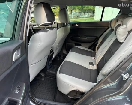 Серый Киа Sportage, объемом двигателя 1.6 л и пробегом 152 тыс. км за 16690 $, фото 14 на Automoto.ua