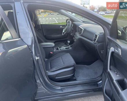 Серый Киа Sportage, объемом двигателя 1.59 л и пробегом 116 тыс. км за 17500 $, фото 7 на Automoto.ua