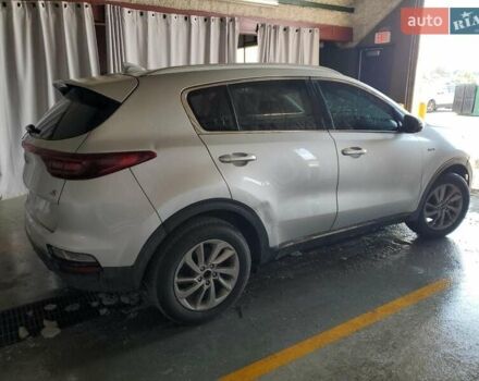Серый Киа Sportage, объемом двигателя 2.36 л и пробегом 100 тыс. км за 3200 $, фото 2 на Automoto.ua